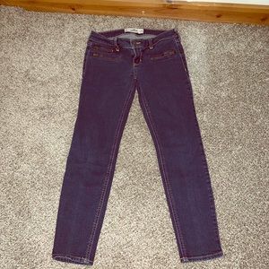 🌹3 for $15 Hollister skinny jeans size 3